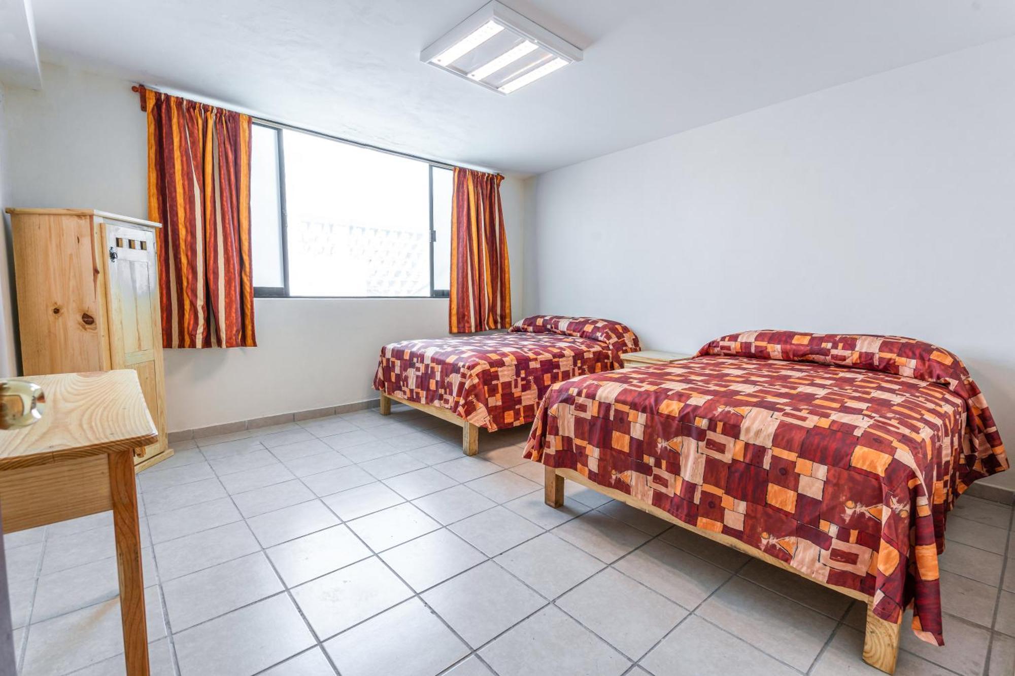 Cinco De Mayo Hotel Керетаро Экстерьер фото