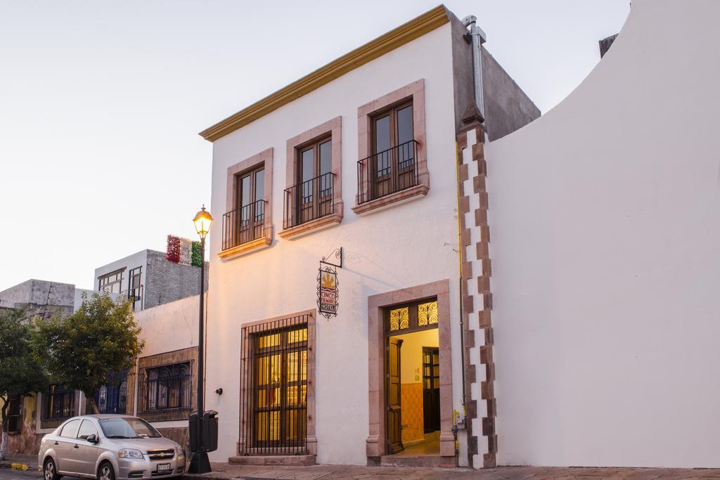 Cinco De Mayo Hotel Керетаро Экстерьер фото
